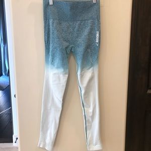 Ombré gym shark leggings